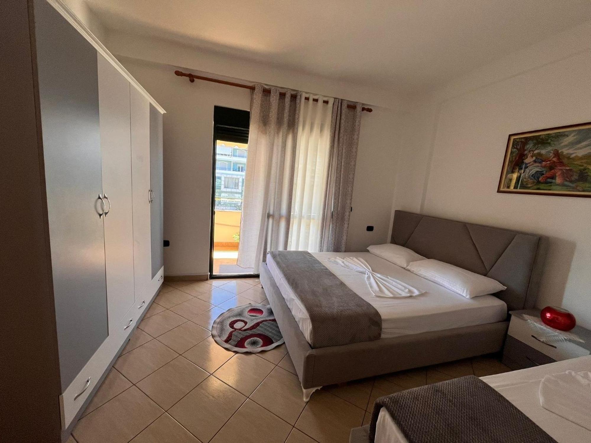 Ferienwohnung Rikardo Apartament Vlorë Exterior foto