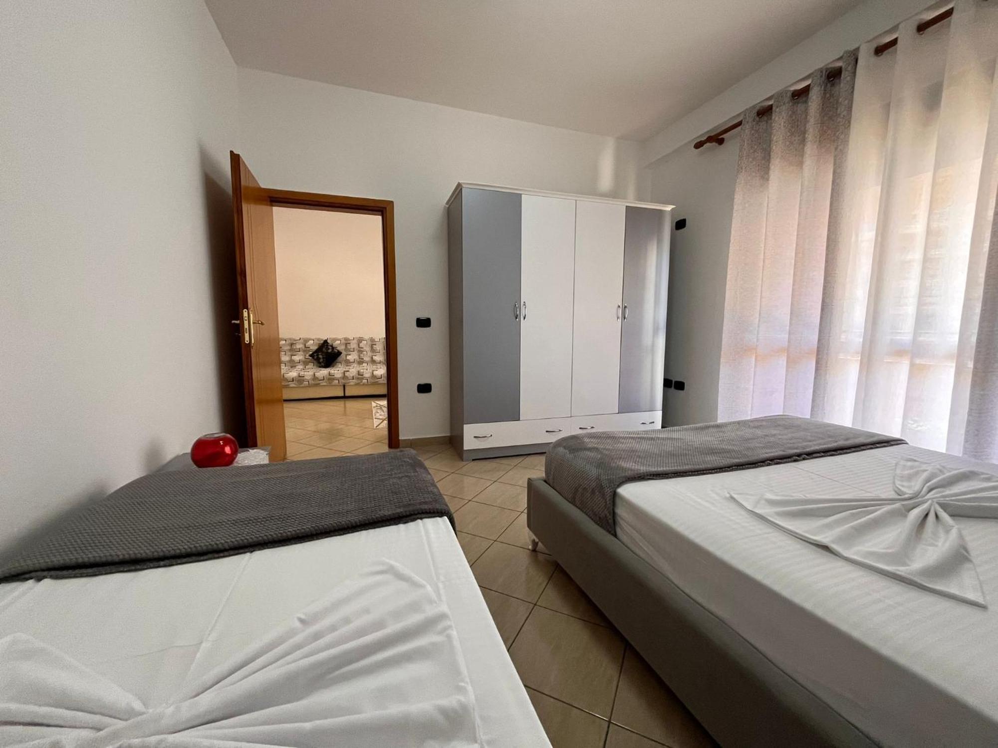 Ferienwohnung Rikardo Apartament Vlorë Exterior foto