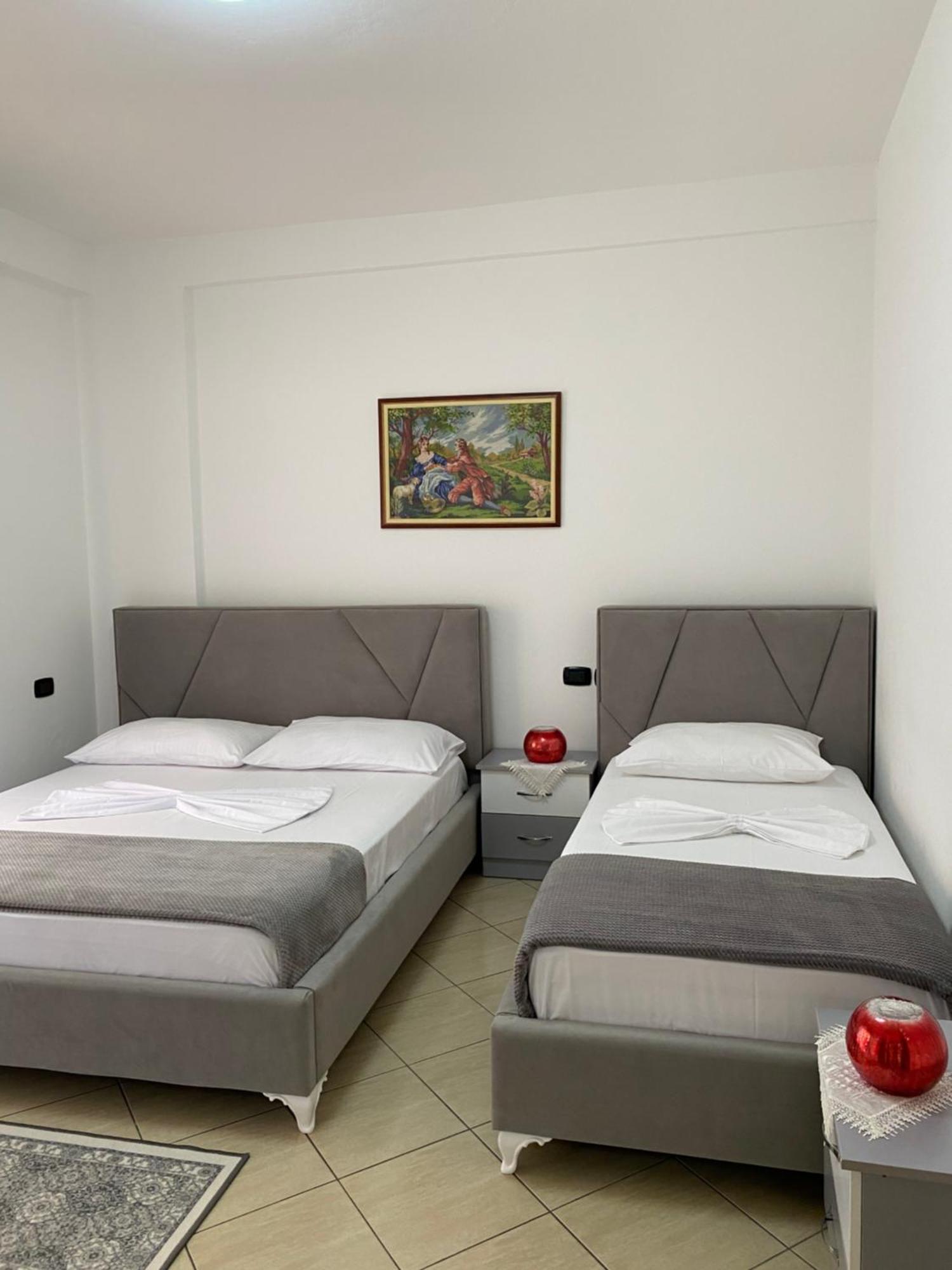 Ferienwohnung Rikardo Apartament Vlorë Exterior foto