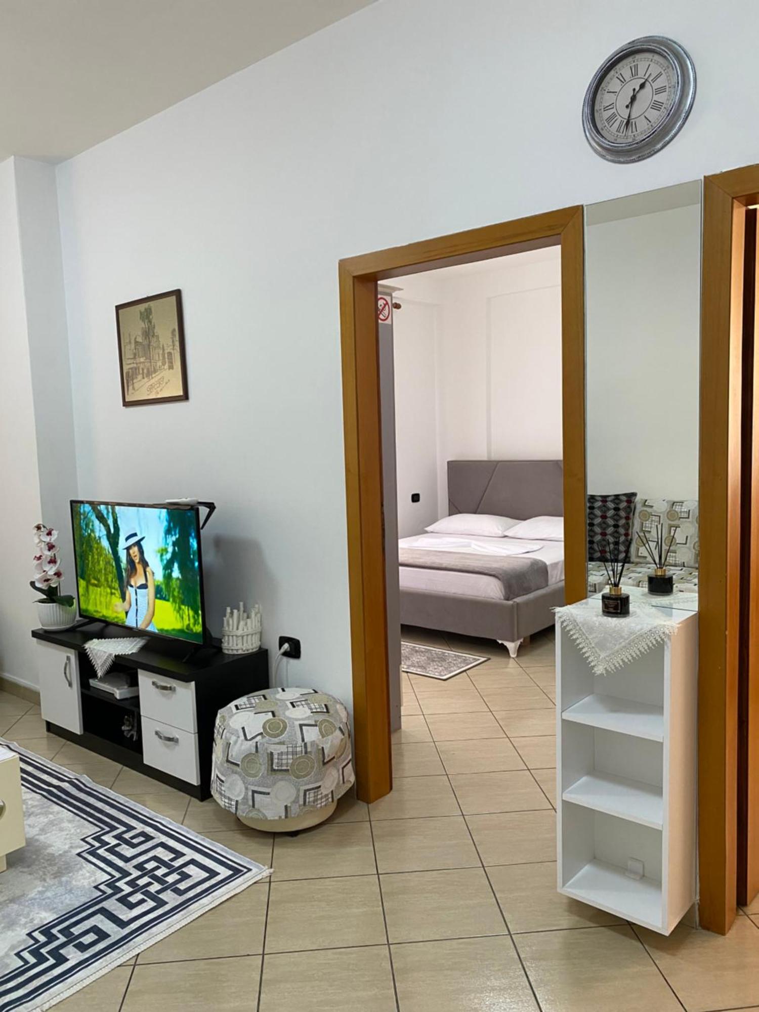 Ferienwohnung Rikardo Apartament Vlorë Exterior foto