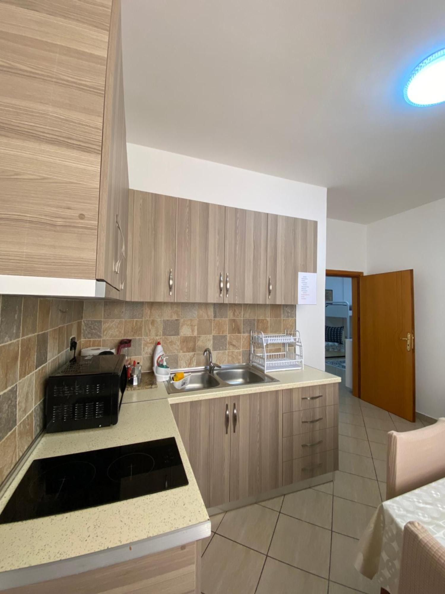 Ferienwohnung Rikardo Apartament Vlorë Exterior foto