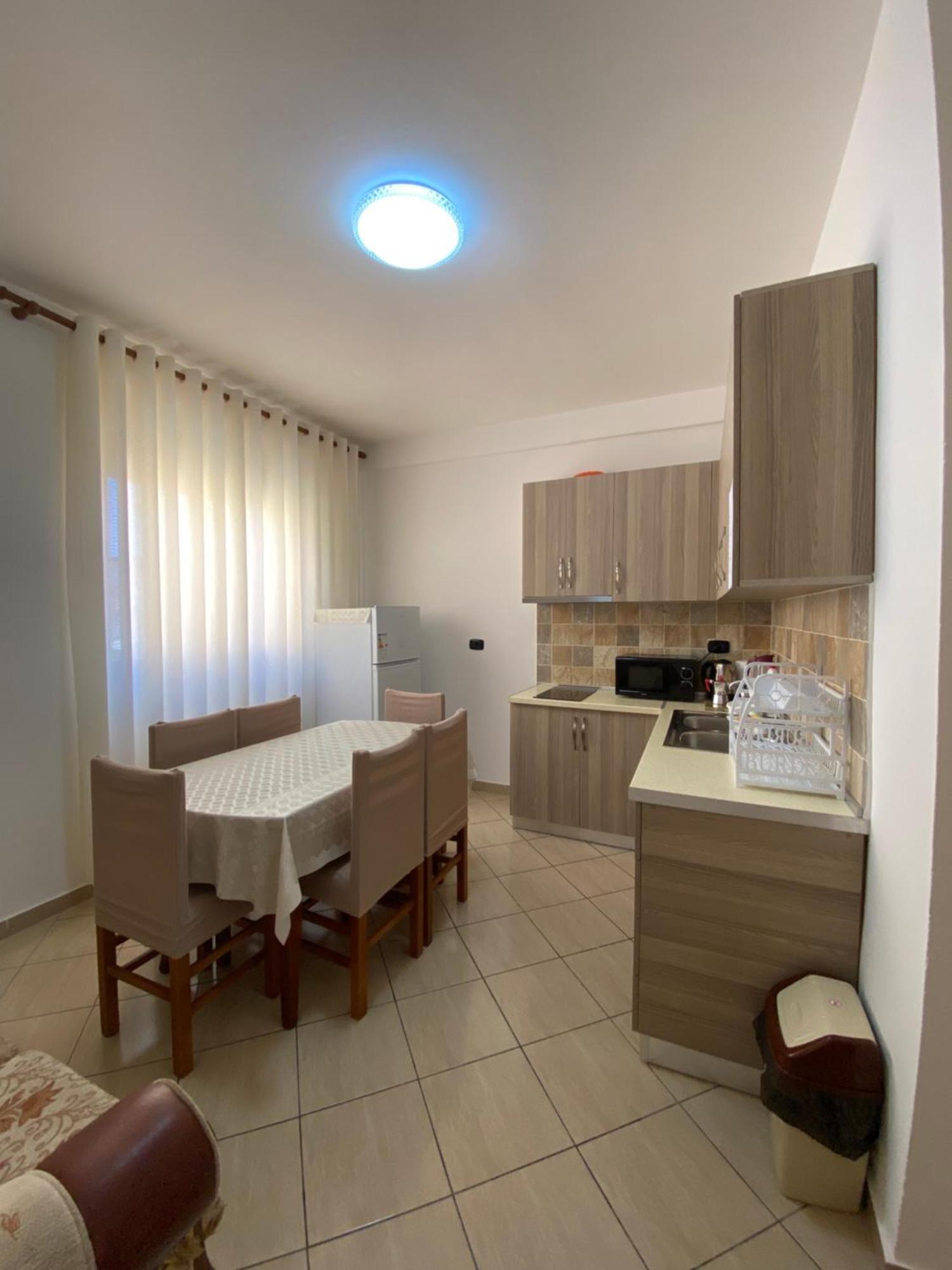 Ferienwohnung Rikardo Apartament Vlorë Exterior foto