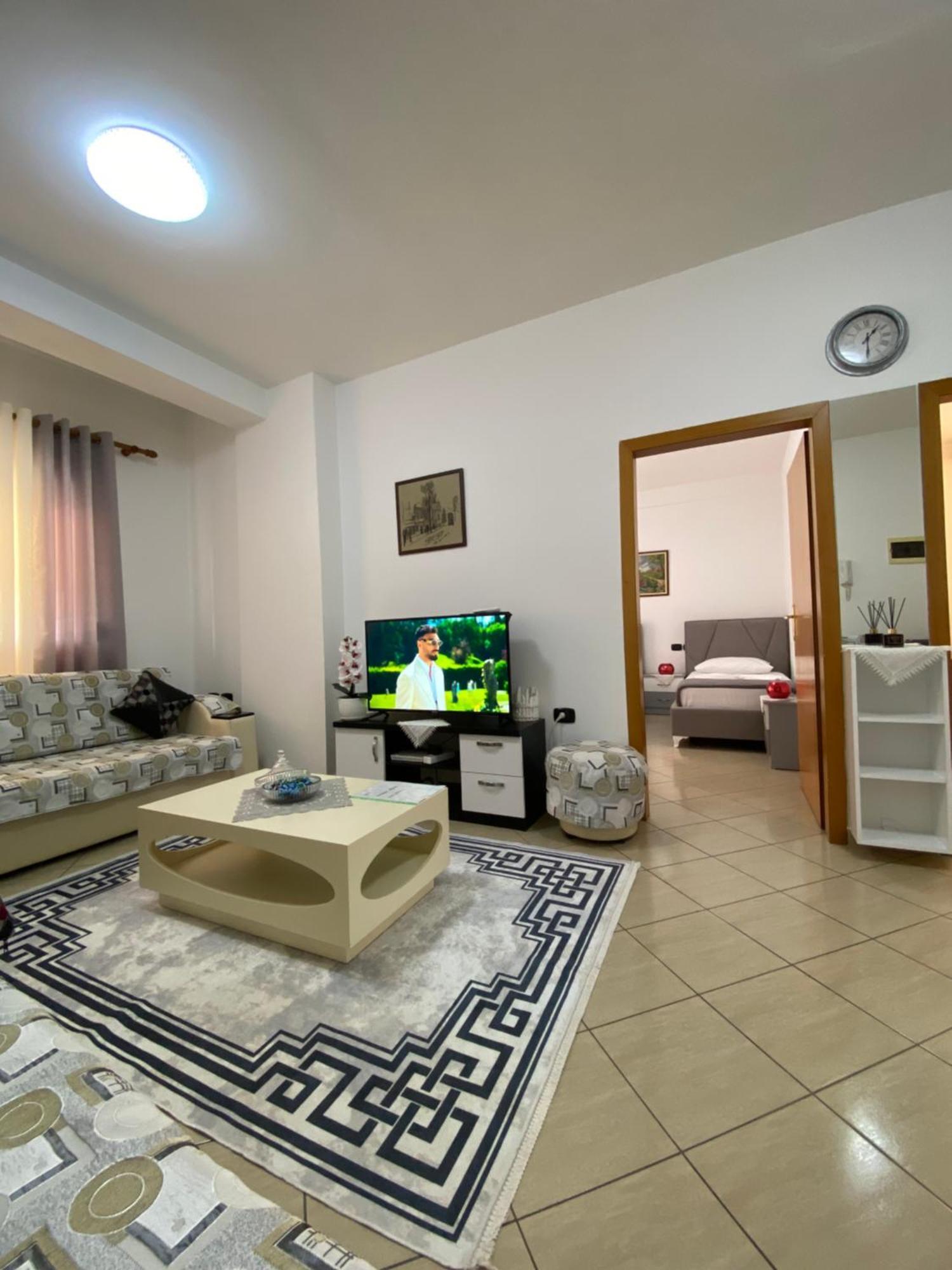 Ferienwohnung Rikardo Apartament Vlorë Exterior foto